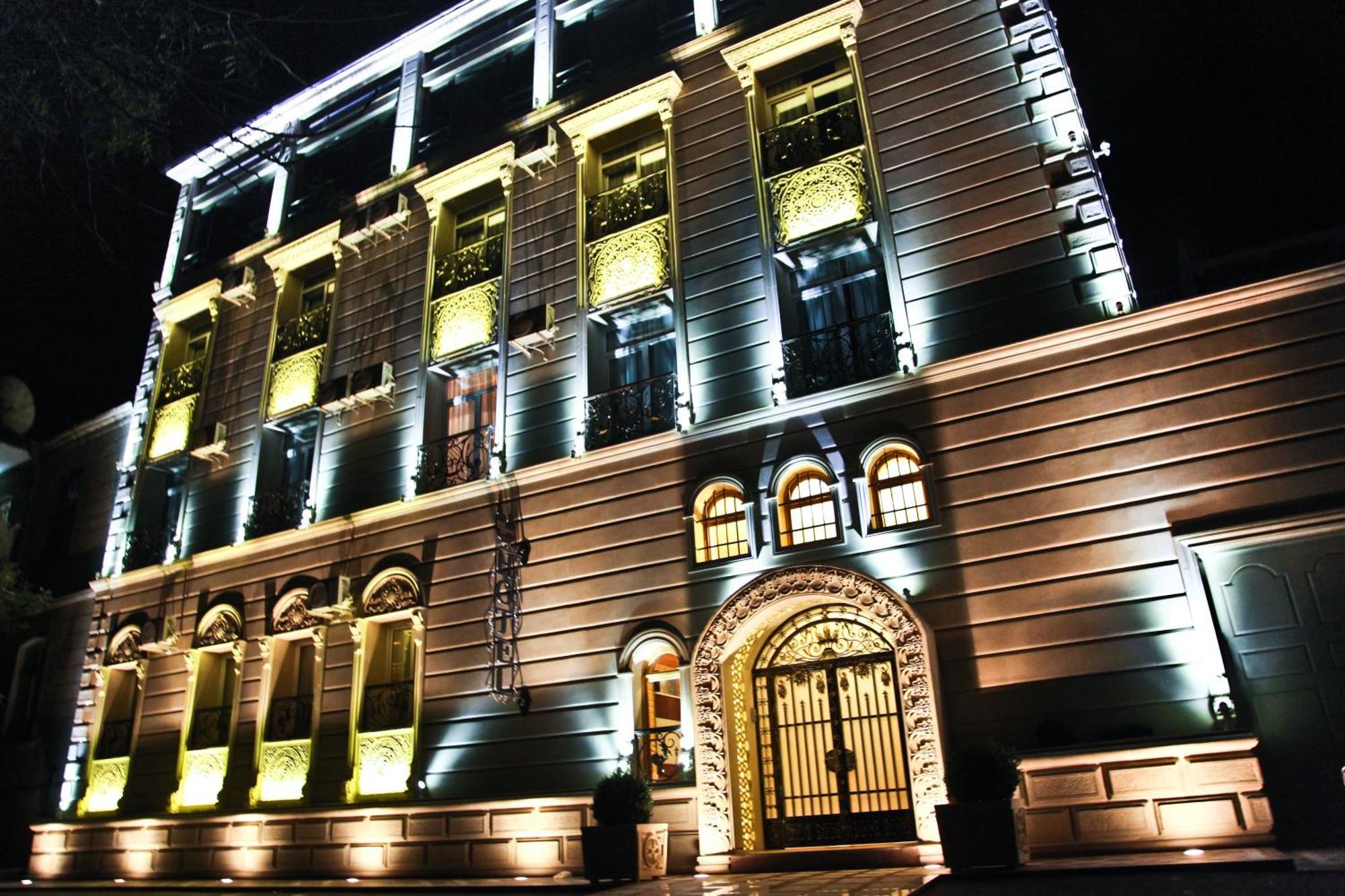 East Legend Hotel Bakú Exterior foto